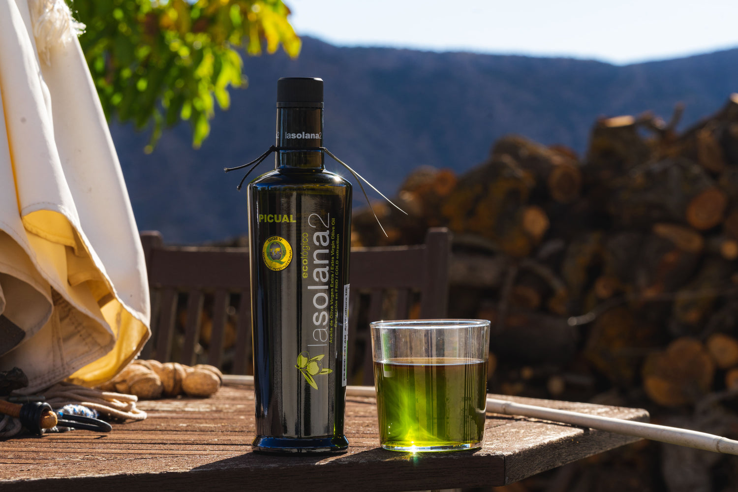 Intimidad Fresca con Aceite de Oliva: Tu Camino hacia una Higiene nti AOVE lasolana2 Intimidad Fresca con Aceite de Oliva: Tu Camino hacia una Higiene nti AOVE lasolana2